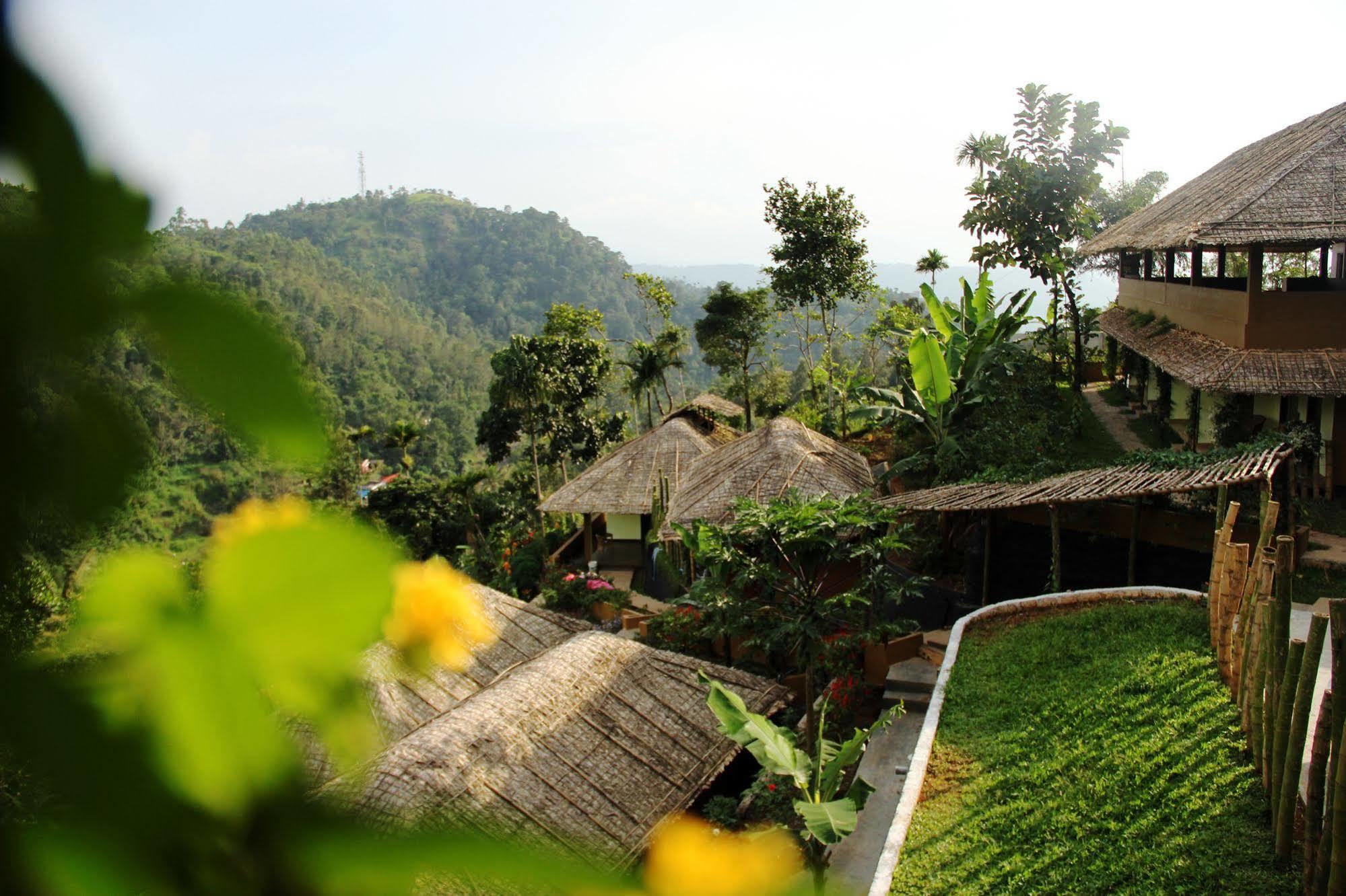 Eco Tones Hotell Munnar Exteriör bild